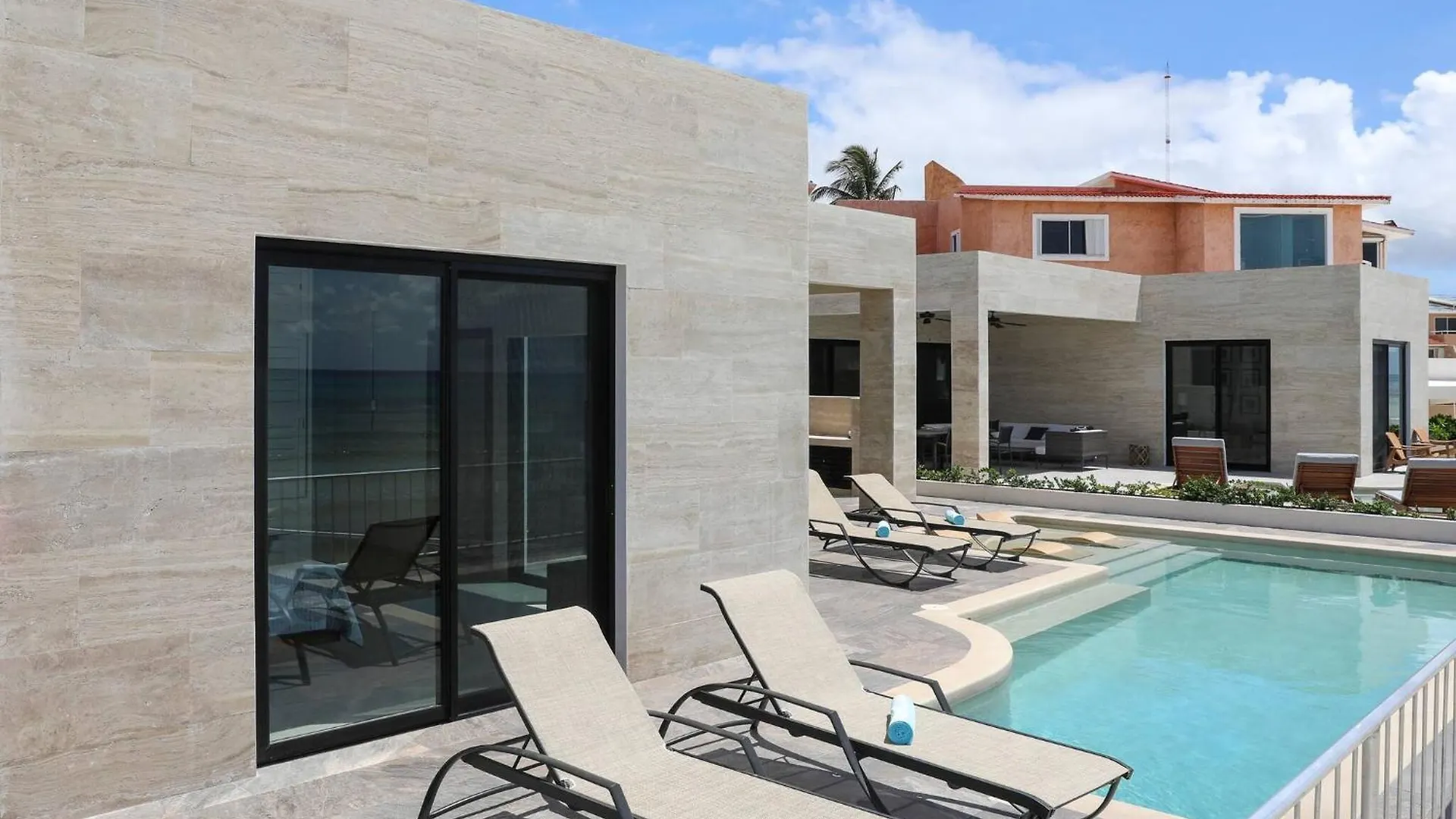 Seaside Villa 4 Beds, Private Pool, Amazing Views Playa del Carmen