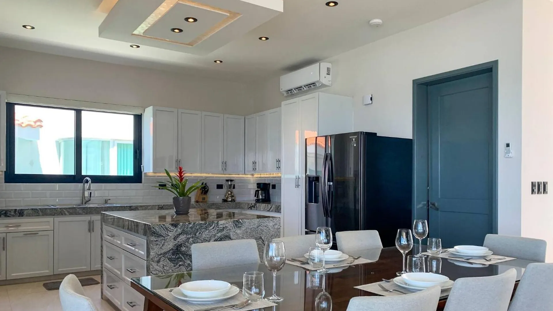 Seaside Villa 4 Beds, Private Pool, Amazing Views Playa del Carmen