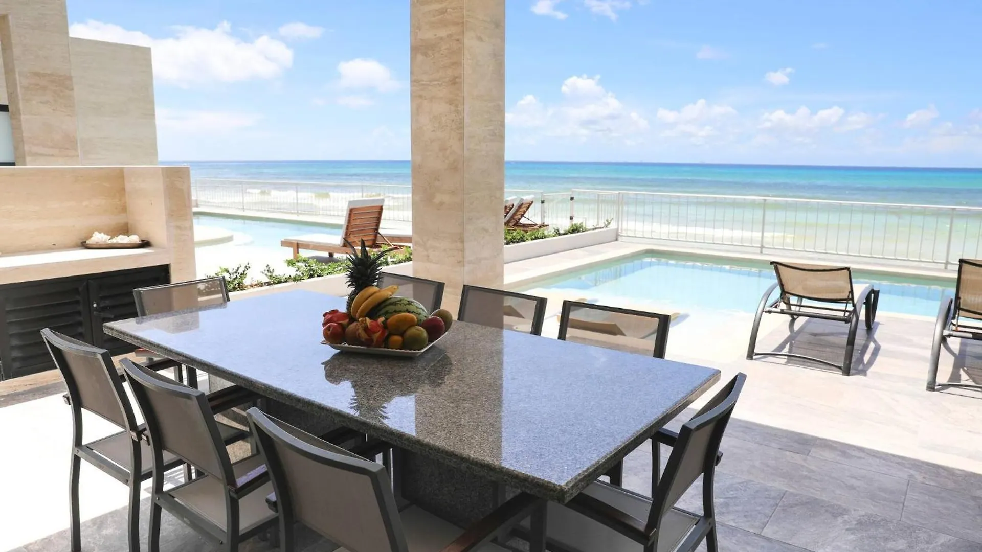 Seaside Villa 4 Beds, Private Pool, Amazing Views Playa del Carmen 0*,  Mexico