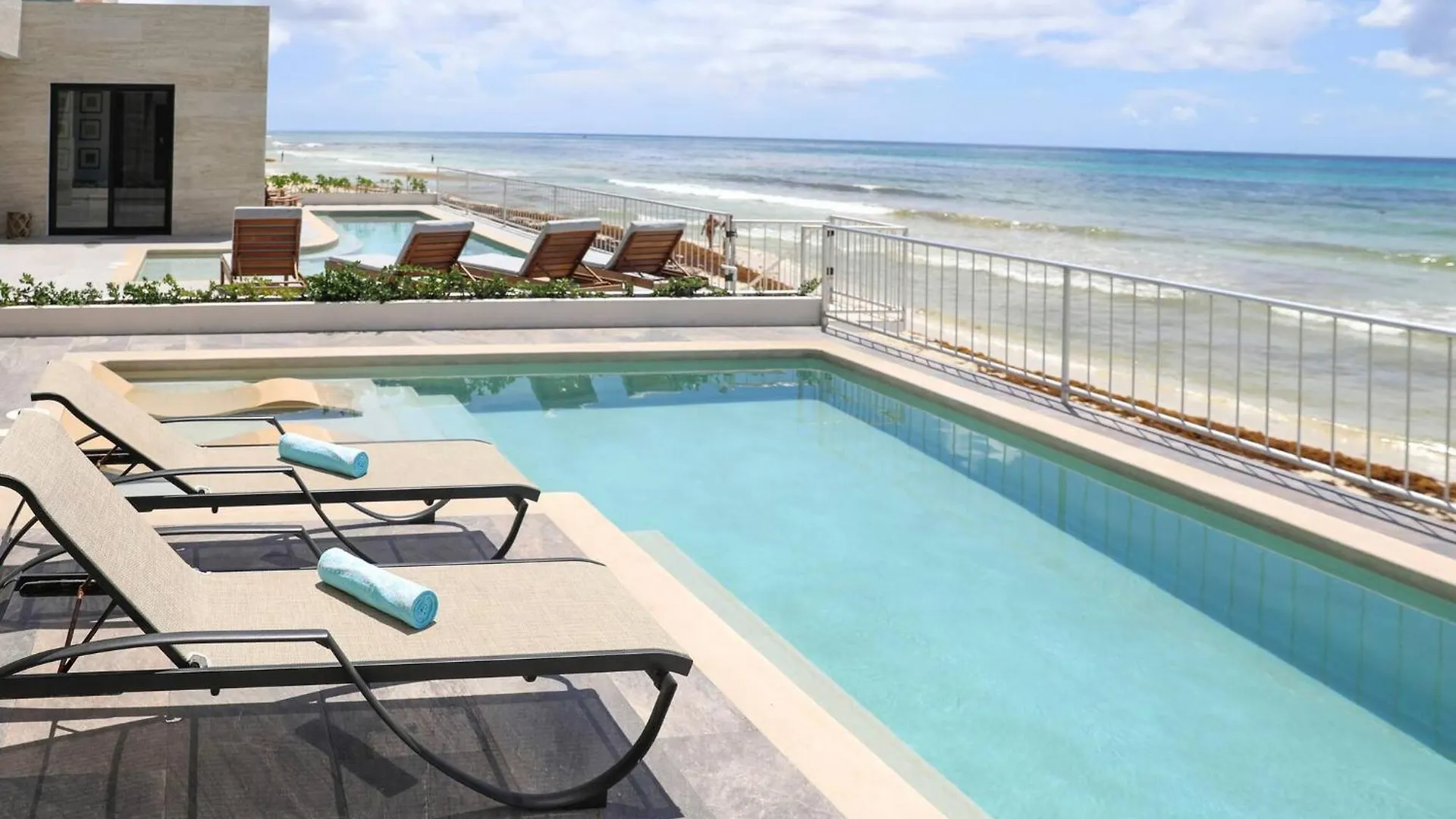 Seaside Villa 4 Beds, Private Pool, Amazing Views Playa del Carmen