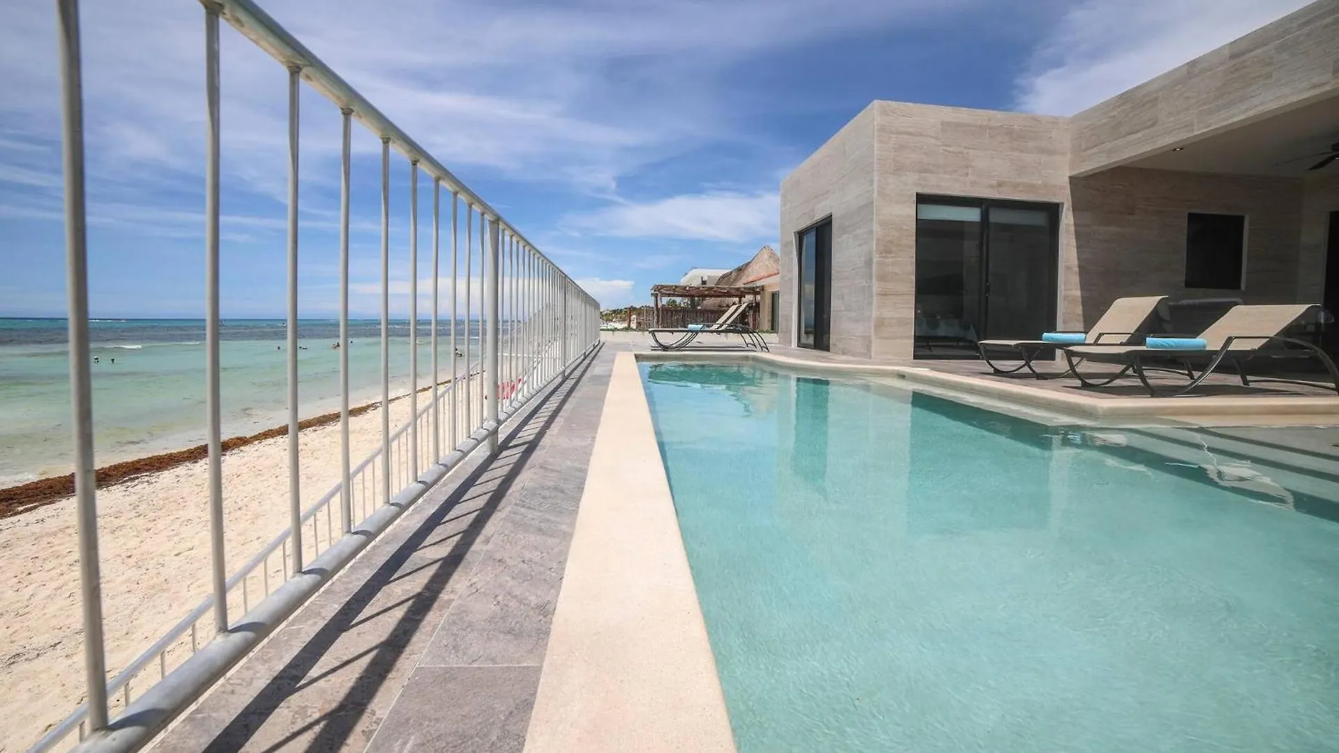 Seaside Villa 4 Beds, Private Pool, Amazing Views Playa del Carmen