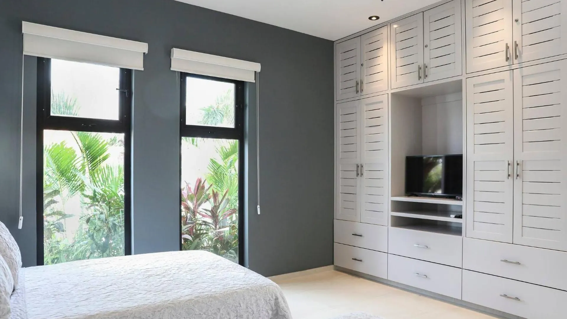 Seaside Villa 4 Beds, Private Pool, Amazing Views Playa del Carmen