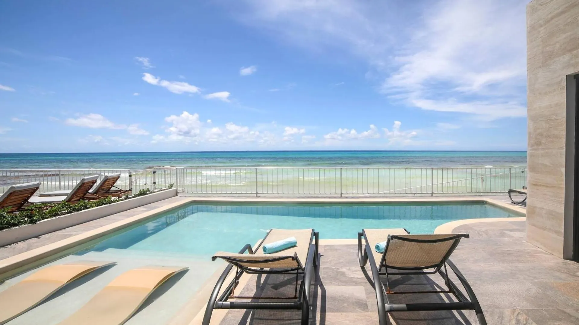 Seaside Villa 4 Beds, Private Pool, Amazing Views Playa del Carmen Mexico